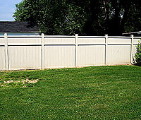 Vinyl Fence Construction